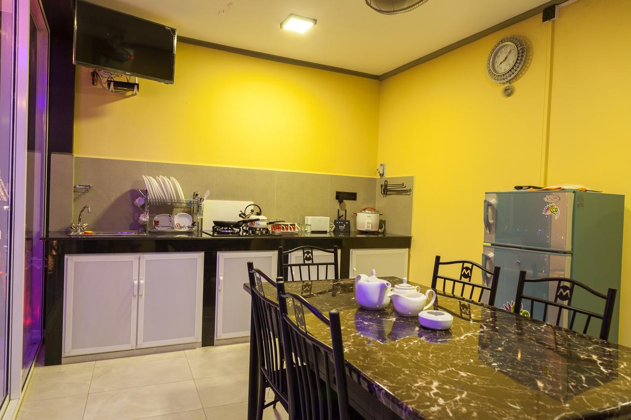 Deiyannewela 281 Kandy City Hostel & Rooms מראה חיצוני תמונה