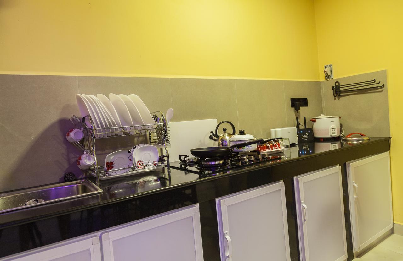 Deiyannewela 281 Kandy City Hostel & Rooms מראה חיצוני תמונה