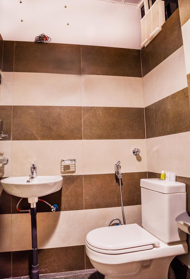 Deiyannewela 281 Kandy City Hostel & Rooms מראה חיצוני תמונה