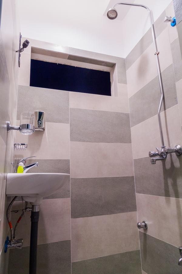 Deiyannewela 281 Kandy City Hostel & Rooms מראה חיצוני תמונה