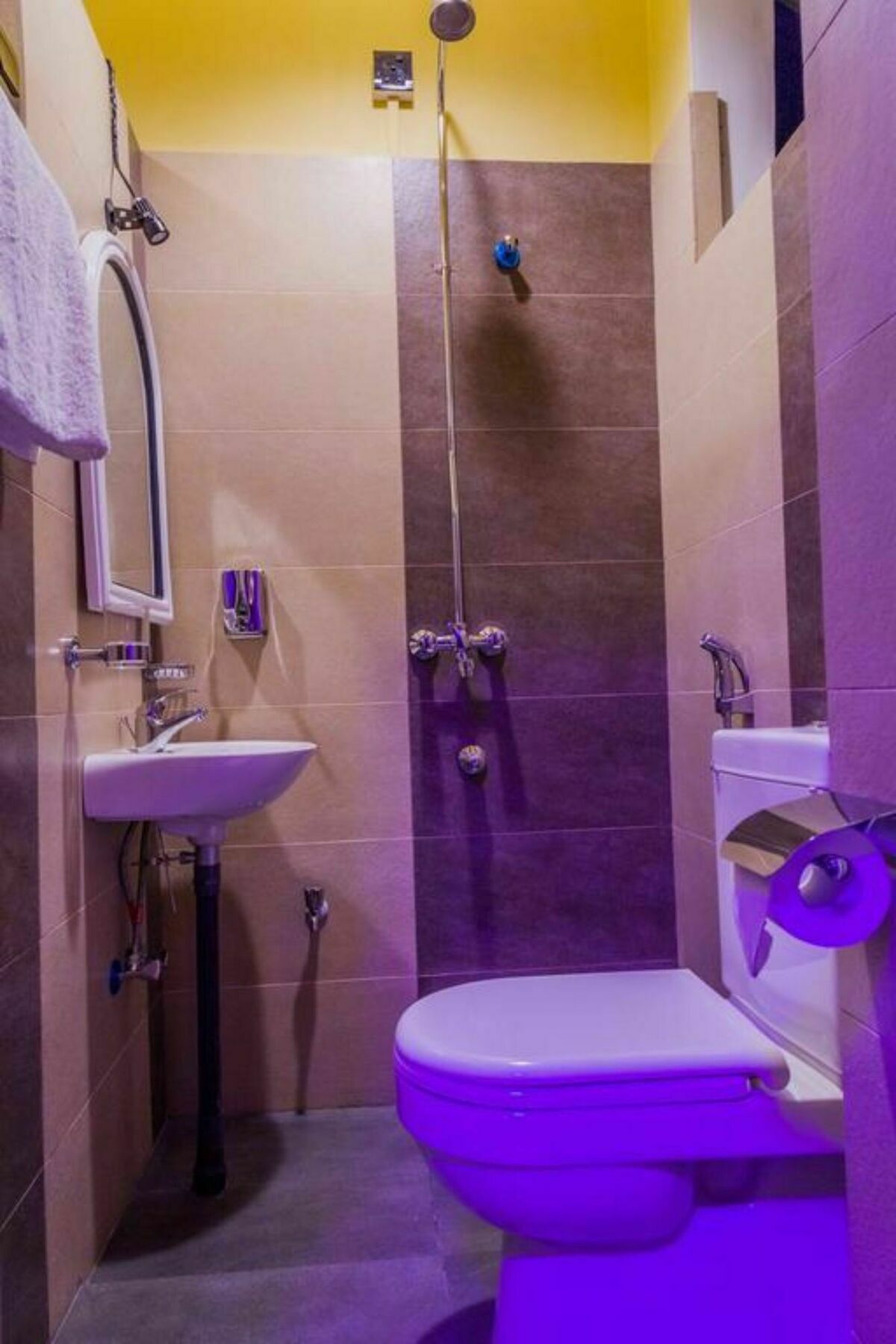 Deiyannewela 281 Kandy City Hostel & Rooms מראה חיצוני תמונה